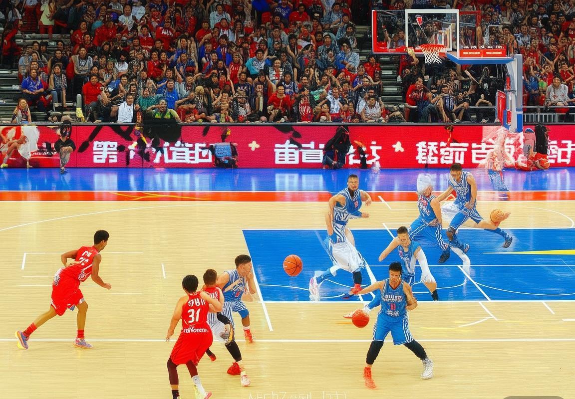 2014-2015 CBA粤辽巅峰对决：传奇之战回顾与解析(图2)